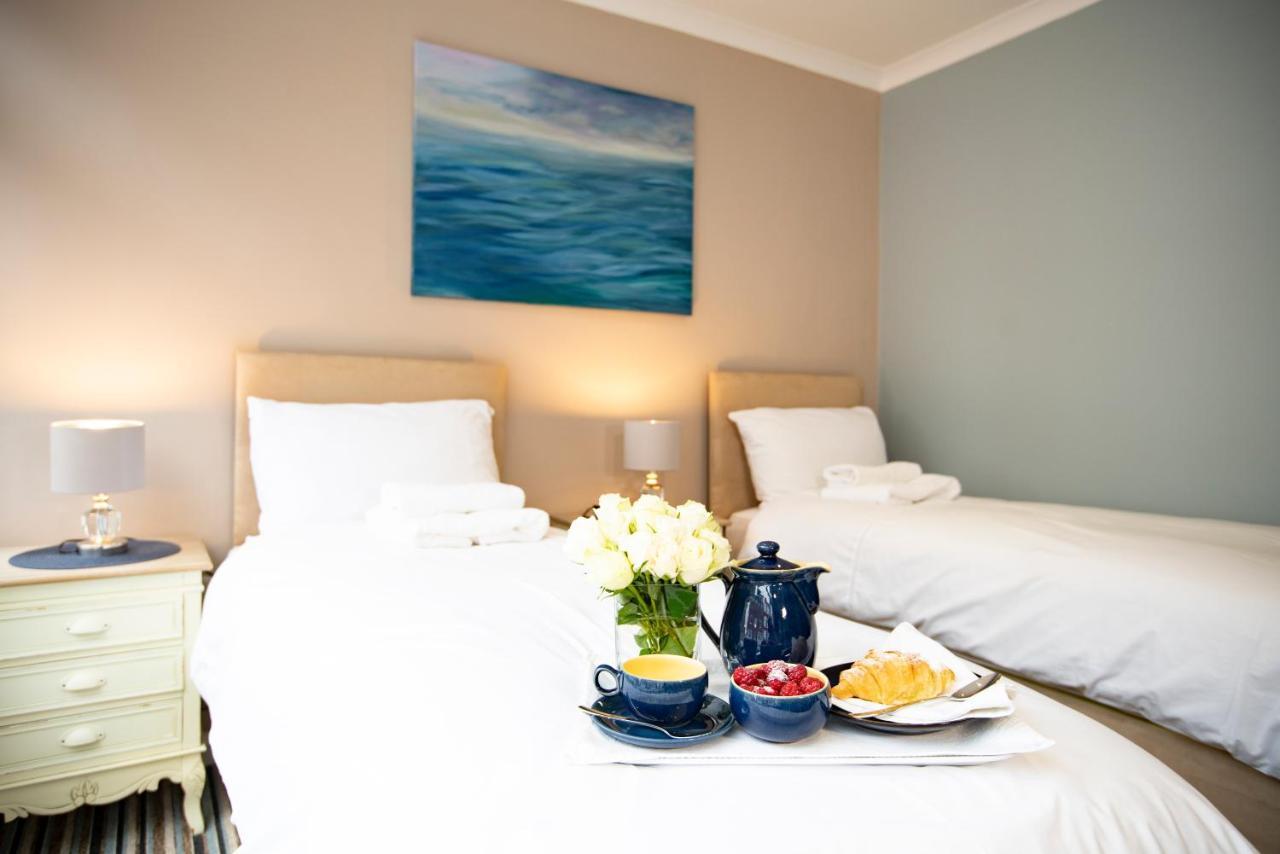 Seafarer'S View - 6 Bedroom Townhouse In Cowes, Parking & Seaviews. Cowes  Exteriér fotografie